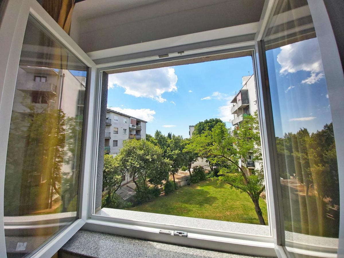 Green City Point Apartment プーラ エクステリア 写真