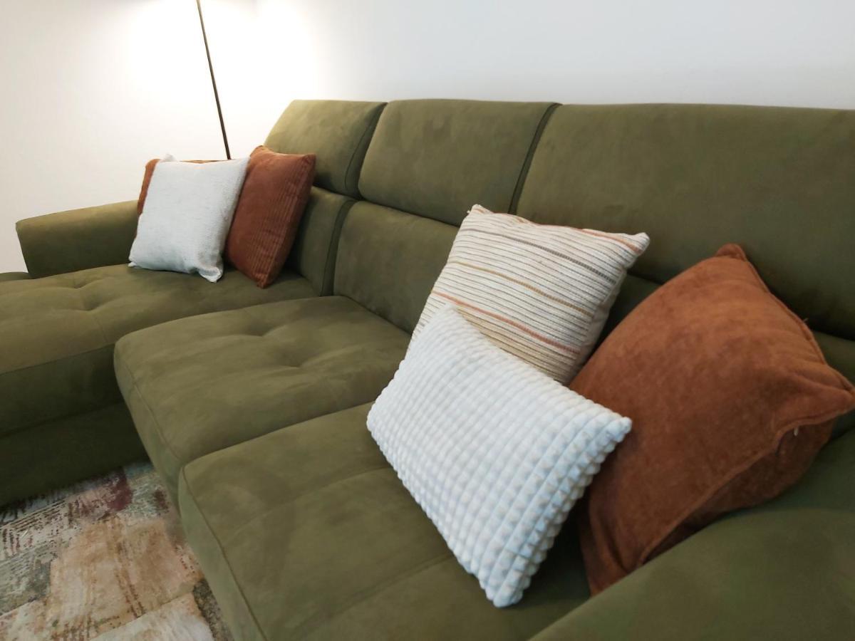 Green City Point Apartment プーラ エクステリア 写真